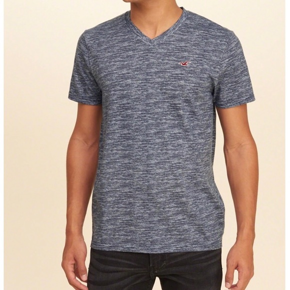 Hollister Other - Hollister V-Neck Tee